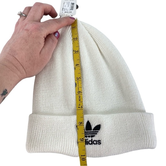 Adidas Originals Trefoil White Womens Fit Knit Beanie - Picture 10 of 11